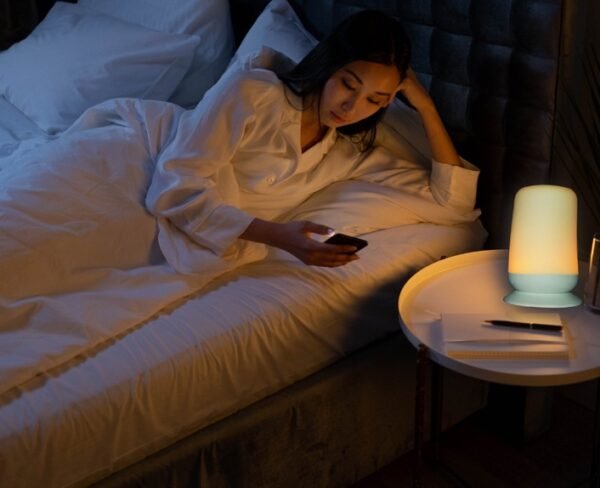 Smart Desk Lamp Dimmable RGB Atmosphere Bedroom Bedside Lamp LED - Image 2