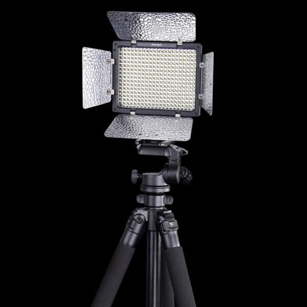 YONGNUO YN300 Video Light - Image 4